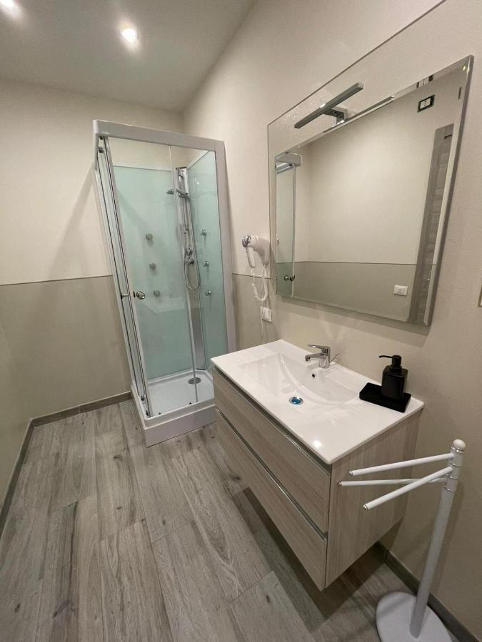 Rent Room Iacopo Capannori Exterior foto